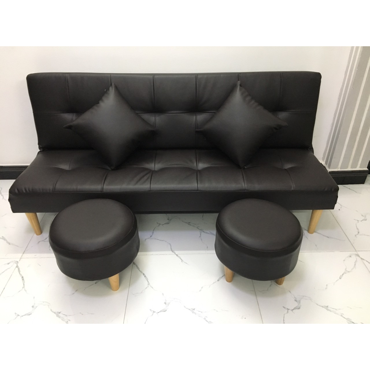 Sofa bed, sofa giường màu đen và 2 đôn tròn SB14