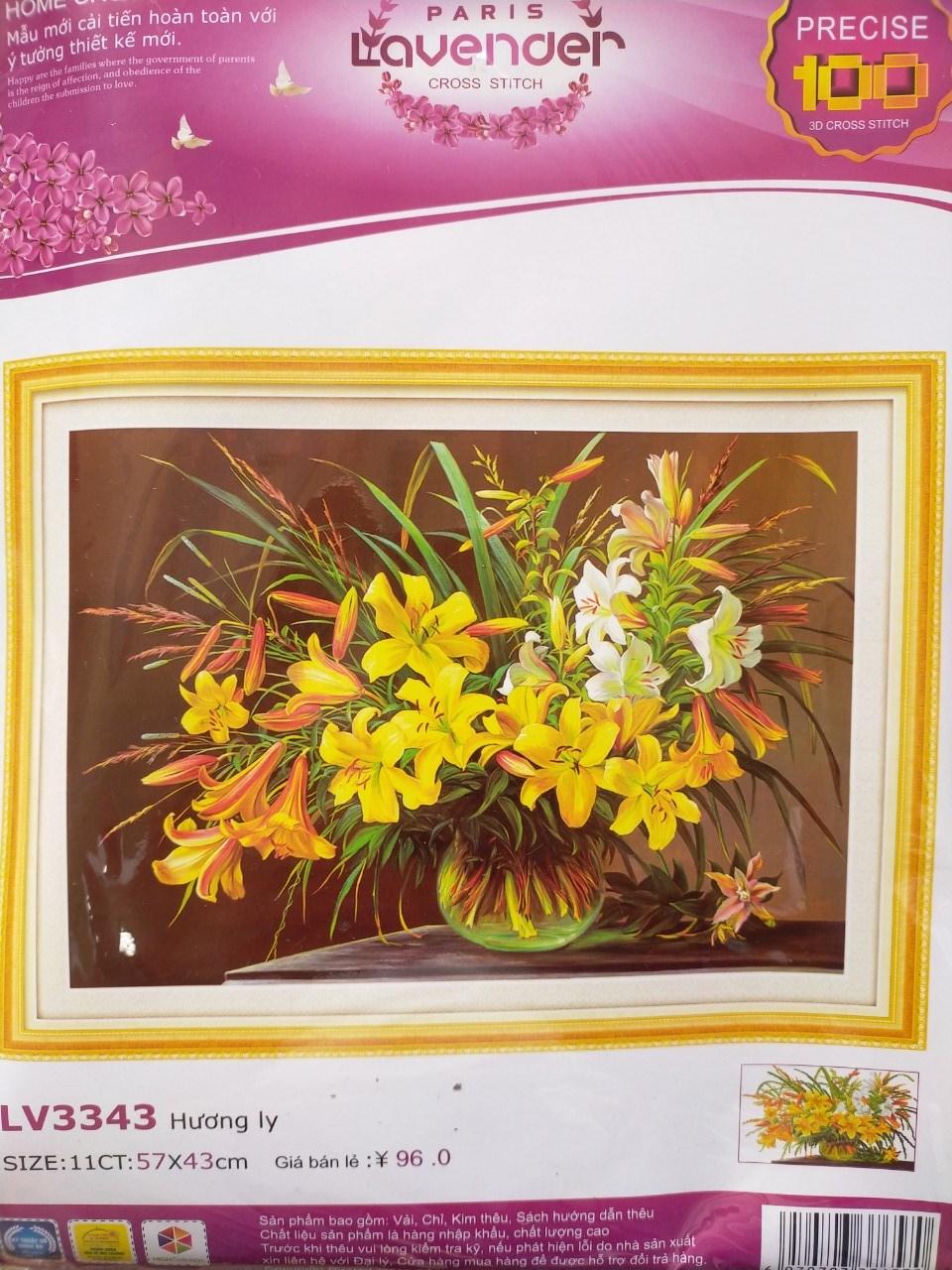 Tranh thêu chữ thập bình hoa khoe sắc LV3343 - 57 x 43 cm - chưa thêu