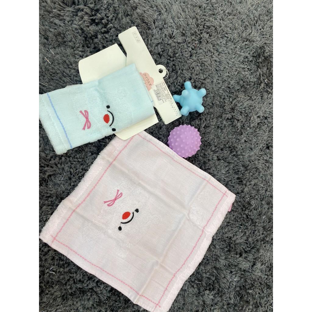 Khăn sữa,khăn vuông,khăn rửa mặt hình con gấu 1160, chất liệu cotton 100% , thương hiệu Aiueo Nhật Bản