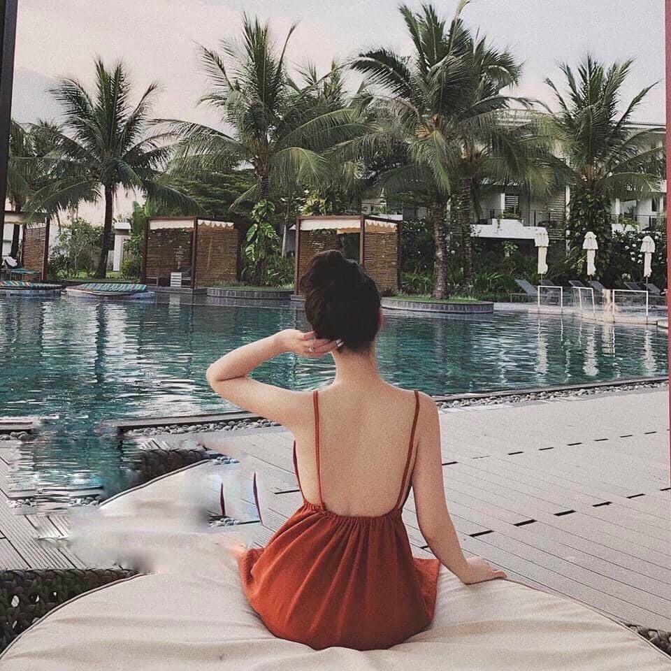 Váy Xòe Nữ 2 Dây Cài Nút Hở Lưng