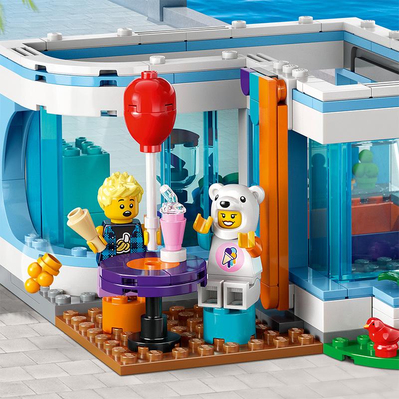 Đồ Chơi Lắp Ráp Cửa Hàng Kem Thành Phố Lego City 60363