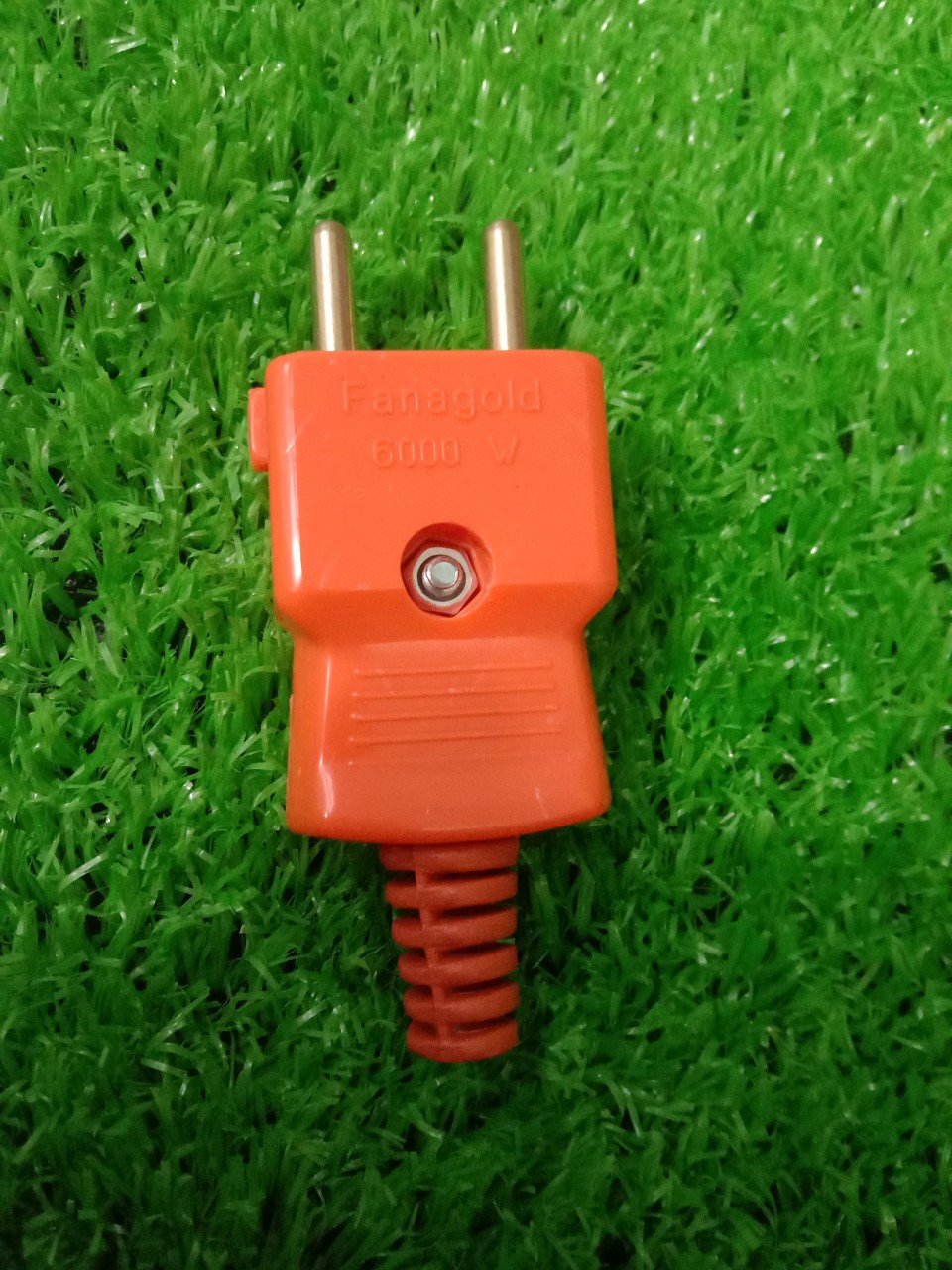 Phích cắm chịu tải 6000w