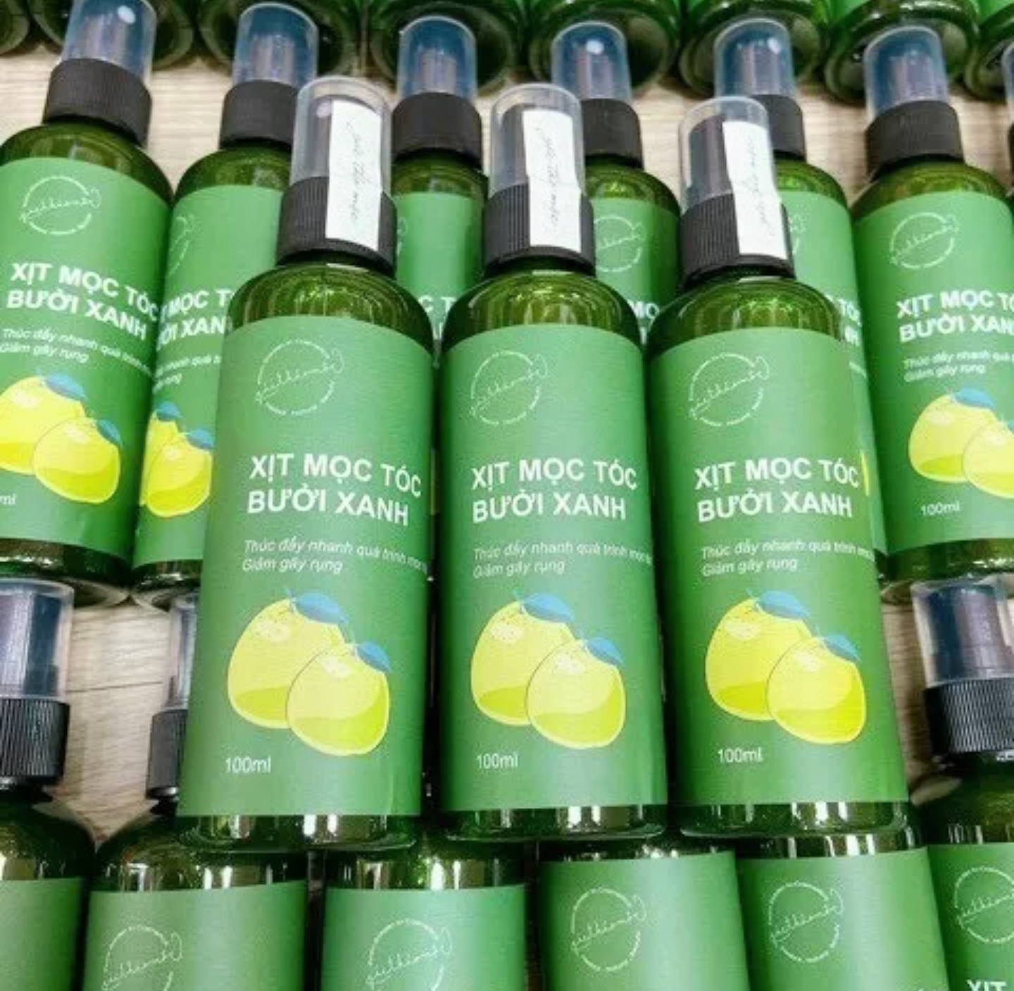 1 CHAI XỊT KÍCH THÍCH MỘC TÓC DƯỠNG TÓC CHĂM SÓC TÓC PHỤC HỒI TÓC CỰC KỲ HIỆU QUẢ HÀNG LOẠI TỐT