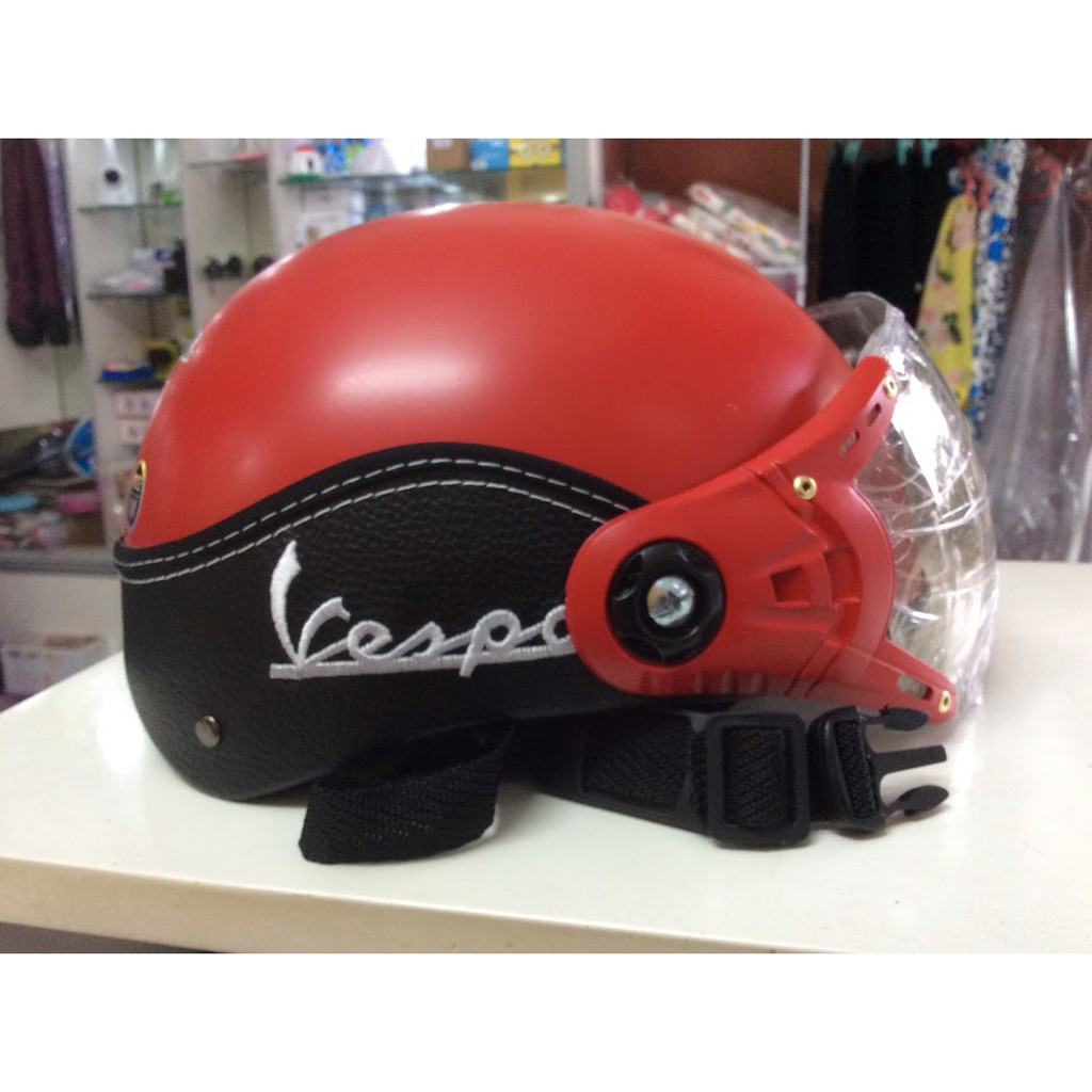 Mũ nón bảo hiểm Vespa xinh xinh