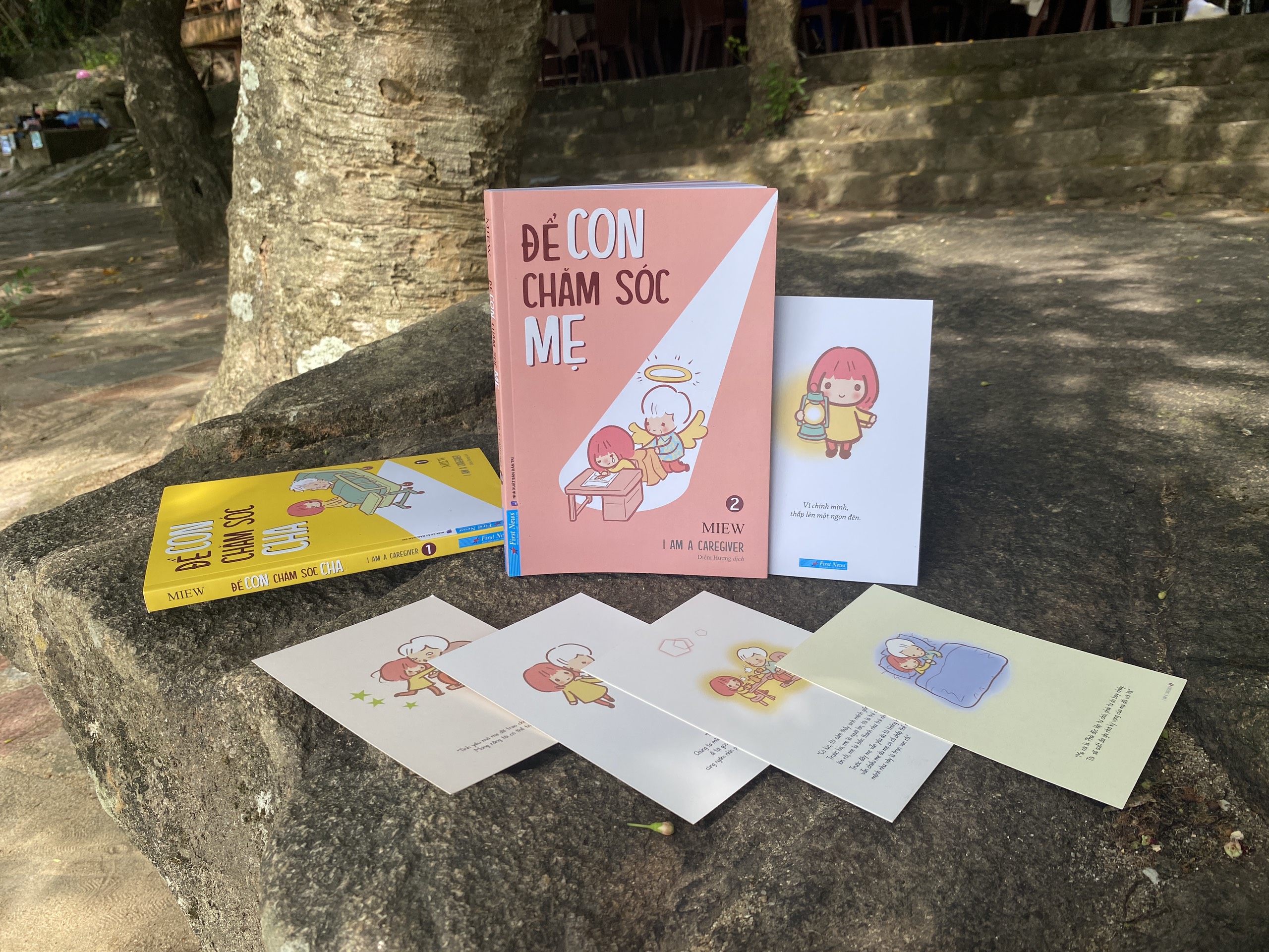 Combo Để Con Chăm Sóc Cha + Để Con Chăm Sóc Mẹ