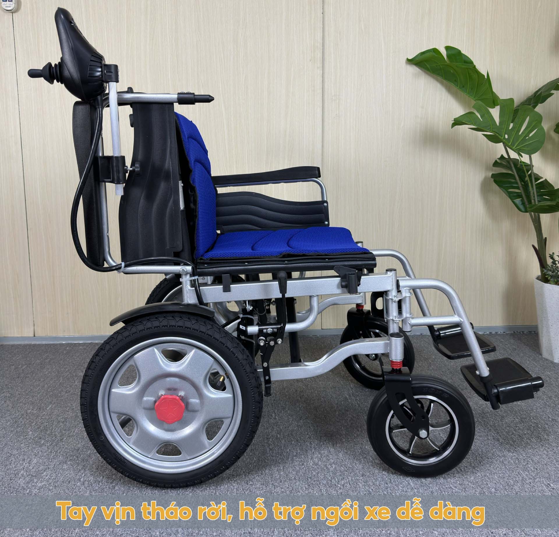 Xe Lăn Điện Phanh Điện tử Gấp Gọn, Điều Khiển Dễ Dàng, Pin Sạc Tối Đa 20km, Chính Hãng NIKITA XLD-1520