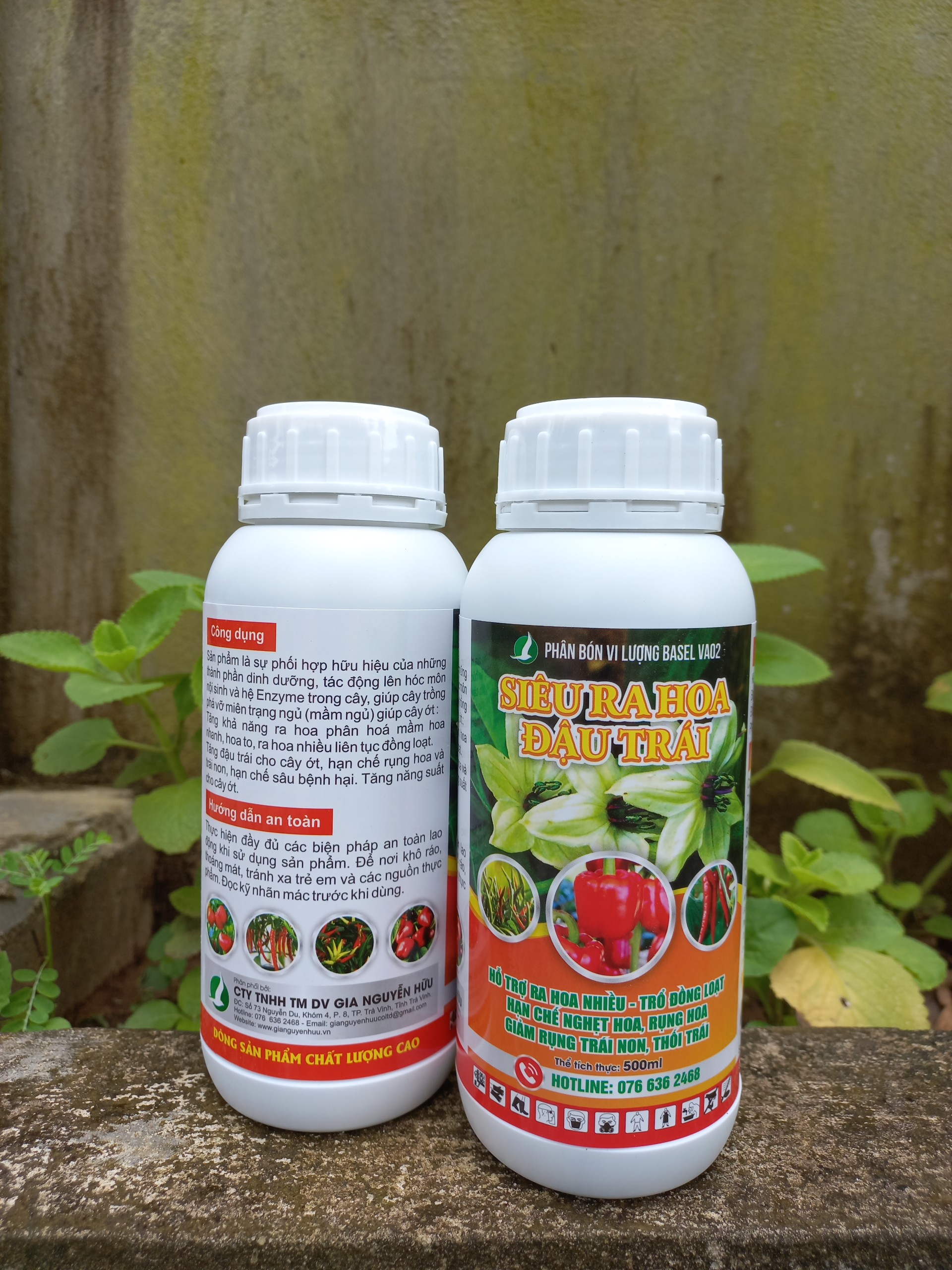 SIÊU RA HOA ĐẬU TRÁI 500ML - PHÂN BÓN CHUYÊN DÙNG RA HOA CHO RAU MÀU