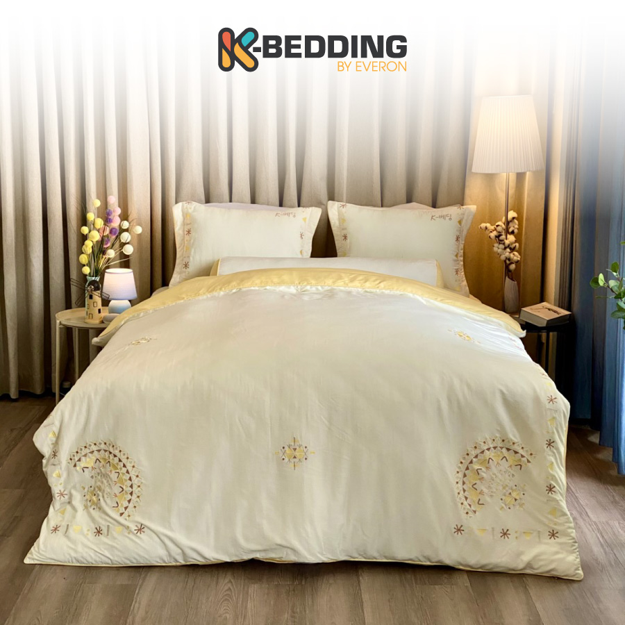 Bộ ga giường chần bông KBedding by Everon KMTS 102 Microtencel Vàng (4 món)