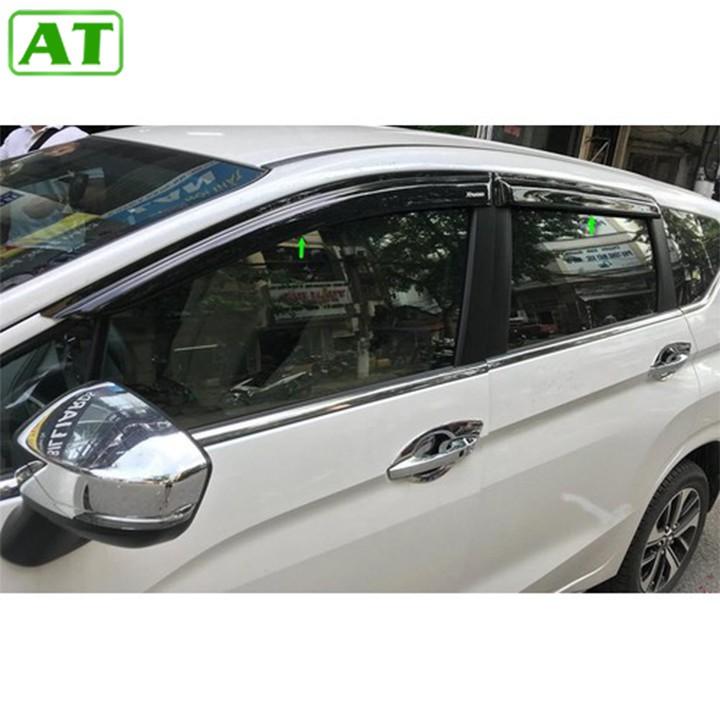 Vè Che Mưa Nhựa ABS Màu Đen Dành Cho Xe Mitsubishi Xpander