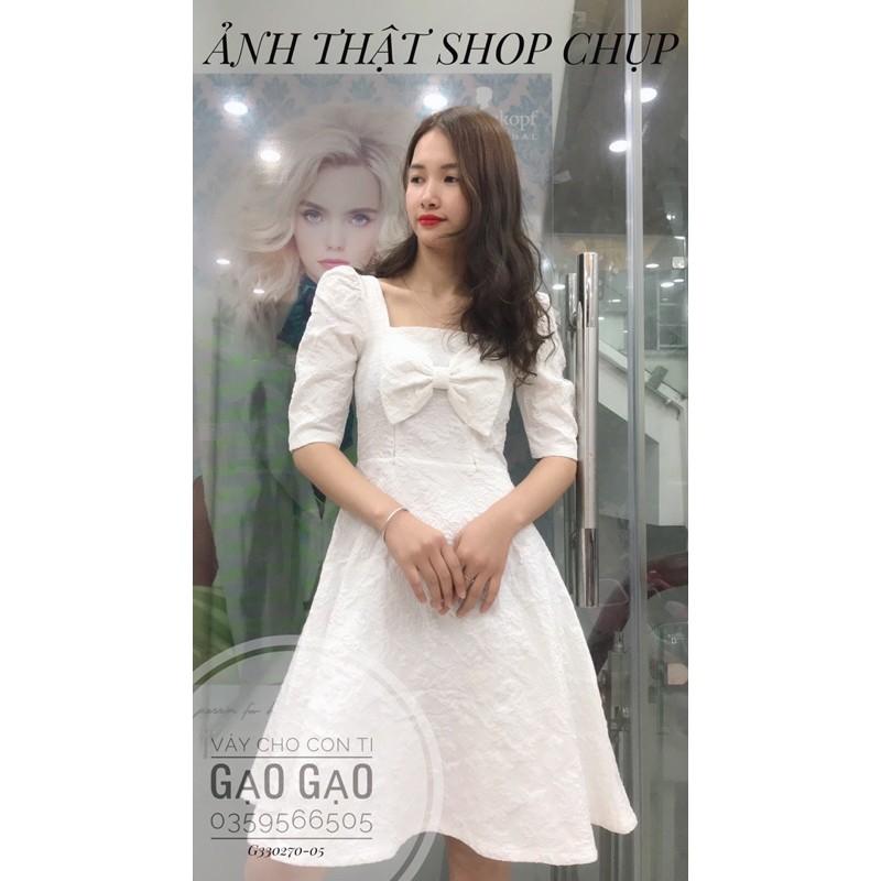 Váy xốp cho con bú
