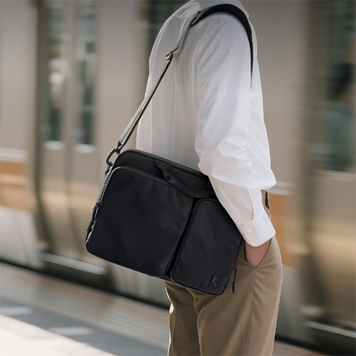 Túi đeo chéo Tomtoc Navigator-A33 Laptop Shoulder Bag Laptop - Hàng chính hãng