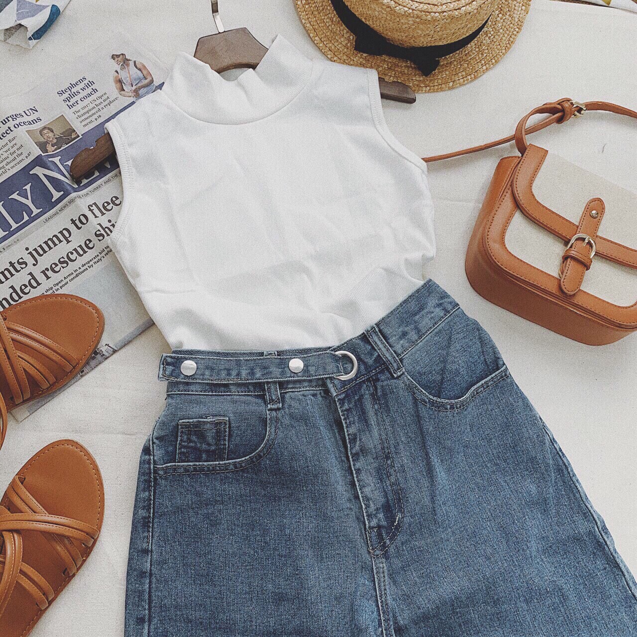 Quần Baggy Jean Lưng Cao Khoá Cài Siêu Đẹp