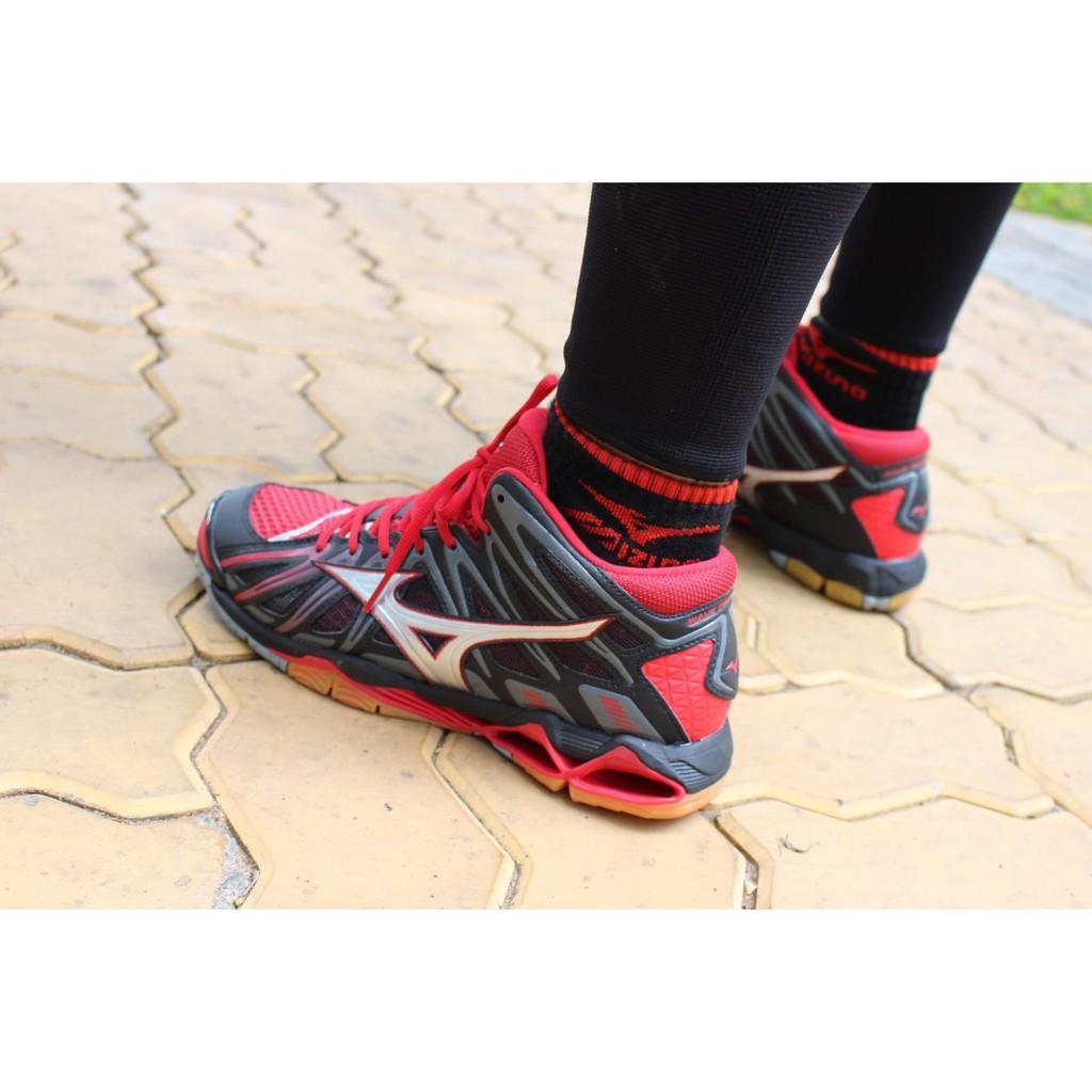 Mizuno Tornado X2 Mid Giày bóng chuyền chính hãng cao cấp.