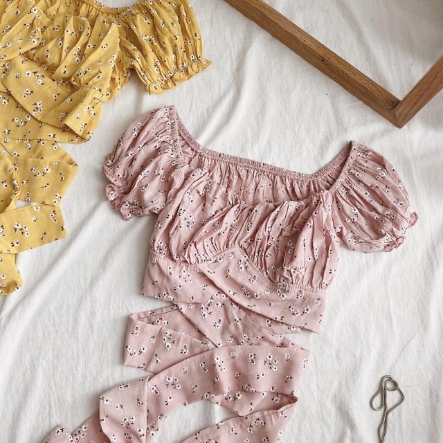 CROPTOP HOA NHÍ RÃ NGỰC THẮT NƠ LƯNG