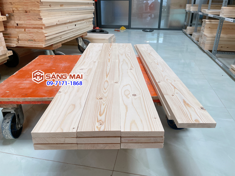 Tấm gỗ thông mặt rộng 12cm x dày 2cm x dài 120cm + láng mịn 4 mặt