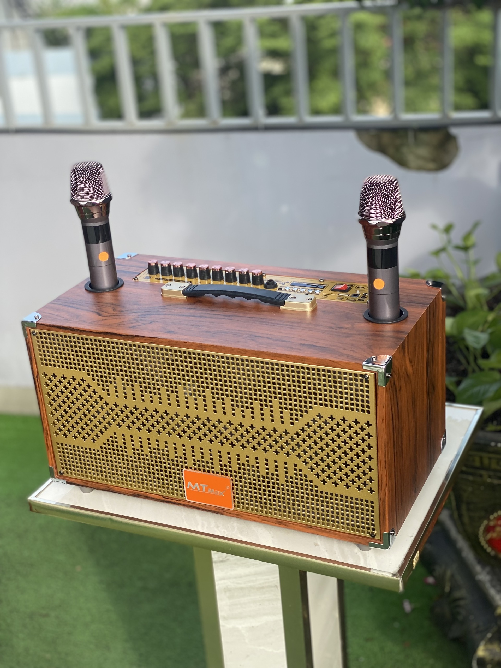 Loa Karaoke Mini MT P266 Bass đôi 17 Công Suất 250w Kết Nối Bluetooth, Hát Cực Hay Kèm 2 Micro Không Dây Hút Tiếng Hát Nhẹ Bảo  Hàng Nhập Khẩu