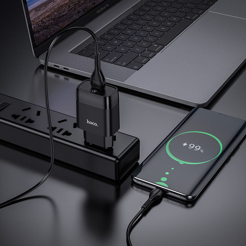 Bộ sạc nhanh 18W Hoco C72Q chuôi tròn chất liệu cao cấp kèm dây sạc Micro dài 1M cho Android - Hàng chính hãng