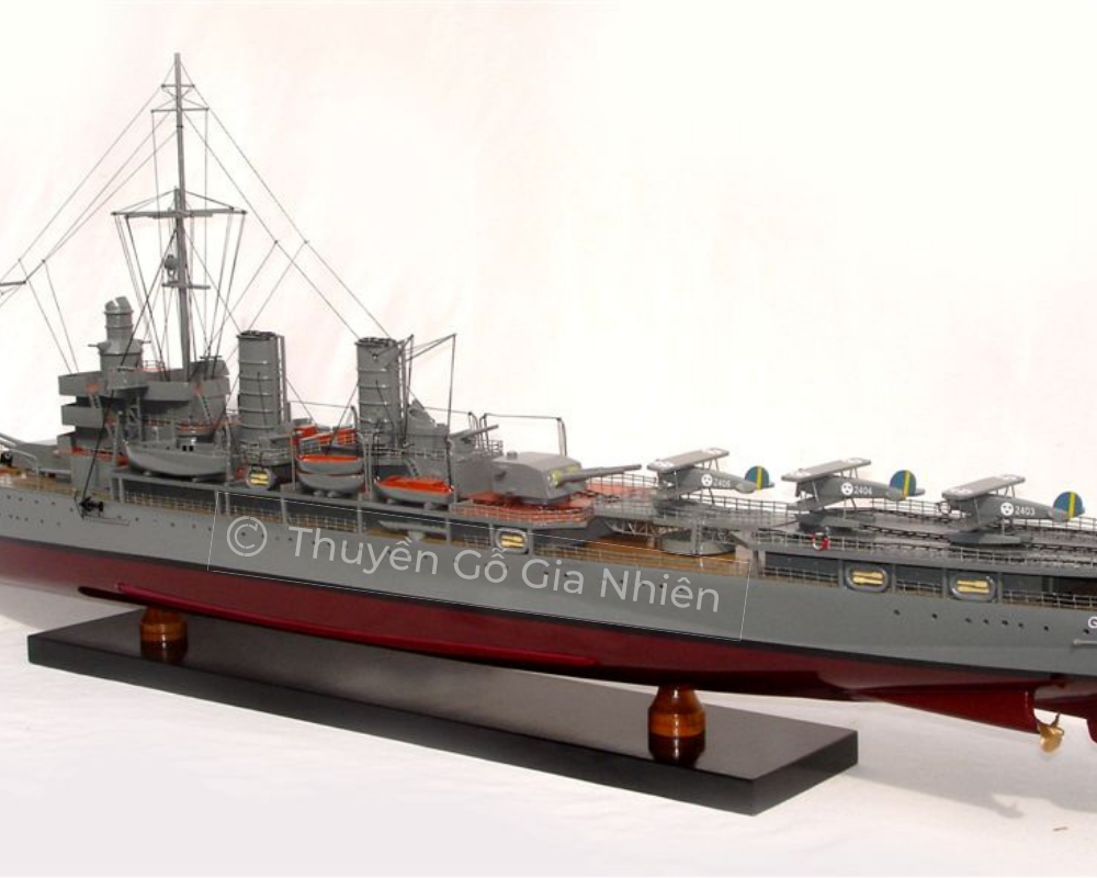 Mô Hình Thuyền Gỗ Phong Thủy Dạng Thuyền Chiến HMS GOTLAND Chính Hãng Hàng Xuất Khẩu Chất Lượng Cao