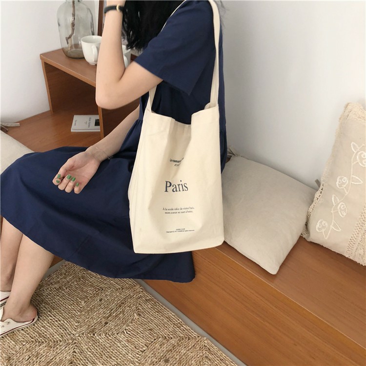 Túi tote vải bố đựng đồ canvas, túi vuông một quai PARI phù hợp đi học đi làm HZ38