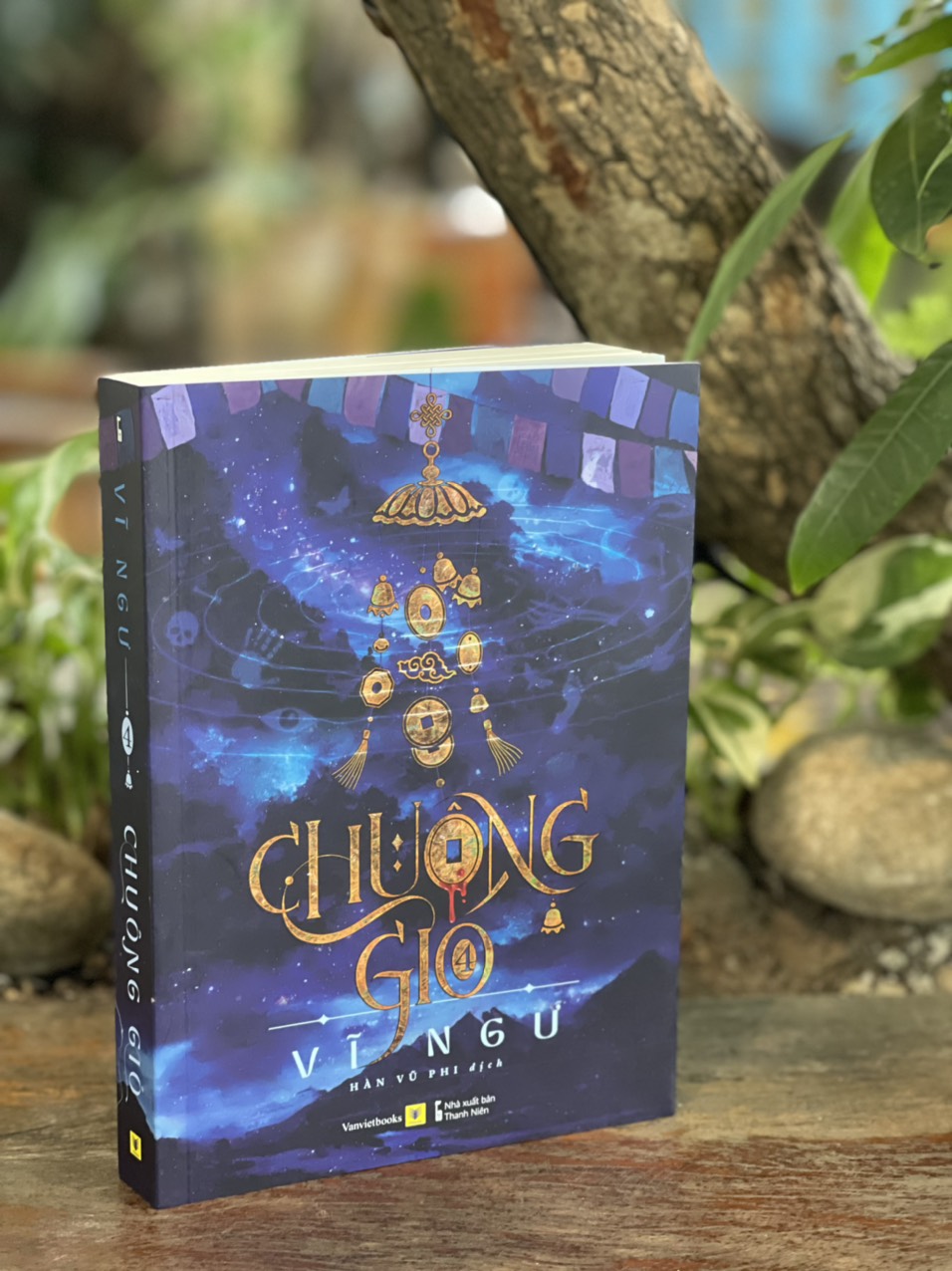 CHUÔNG GIÓ tập 4 -  Vĩ Ngư - Hàn Vũ Phi dịch - Vanvietbooks - Azbooks - bìa mềm