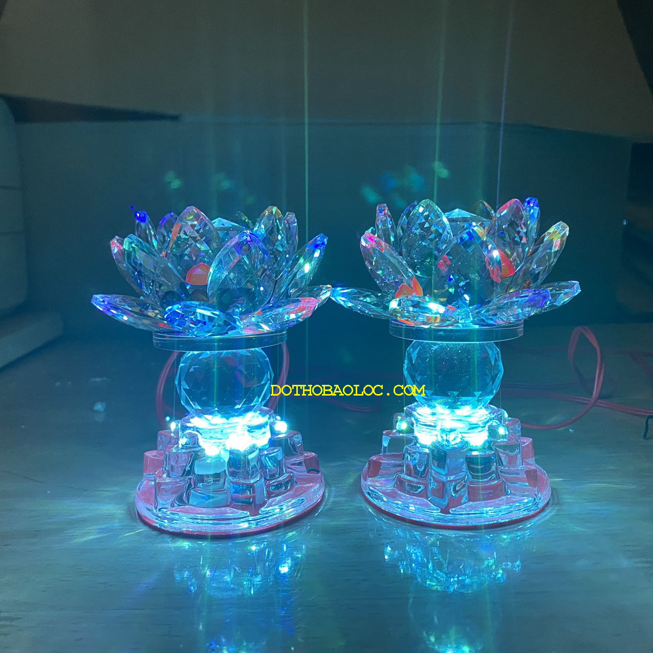 Đèn pha lê hoa sen 1 cục bông cao cấp nhập khẩu từ Đài Loan cao 12.5cm