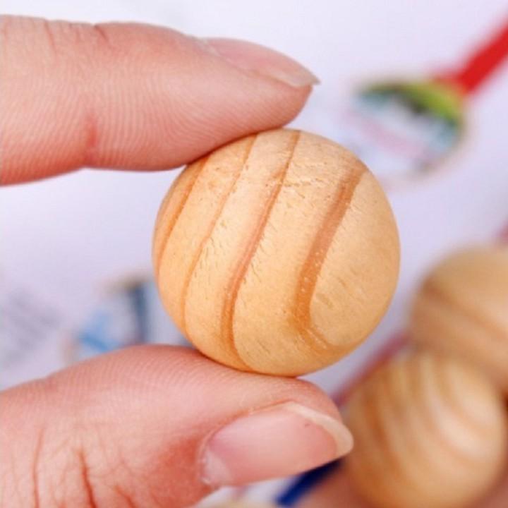 Viên Gỗ Long Não Tròn Khử Mùi Đuổi Côn Trùng Thích Hợp Tủ Kệ Quần Áo