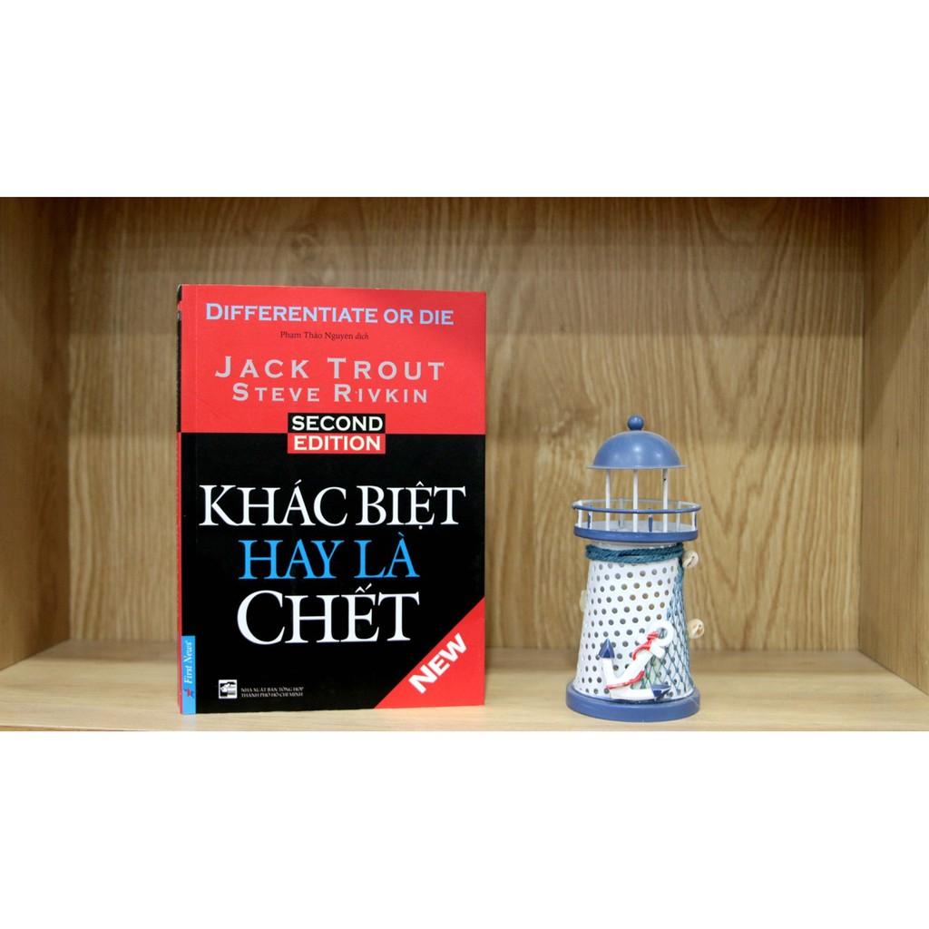 Sách - Khác Biệt Hay Là Chết - First News