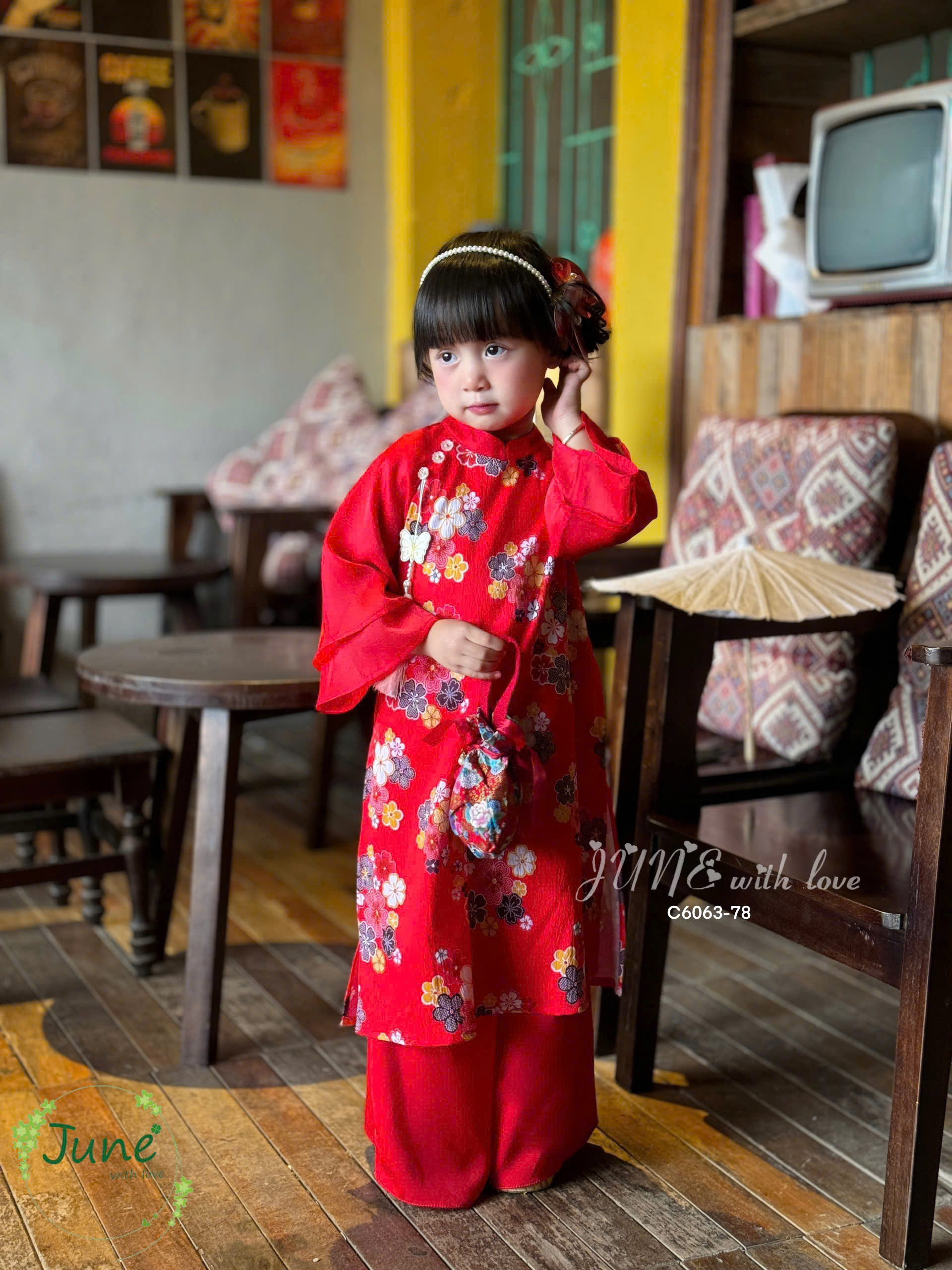 bộ áo dài tết cho bé gái mẫu Cát tường diện tết đón xuân năm mới 10-40kg mềm mát