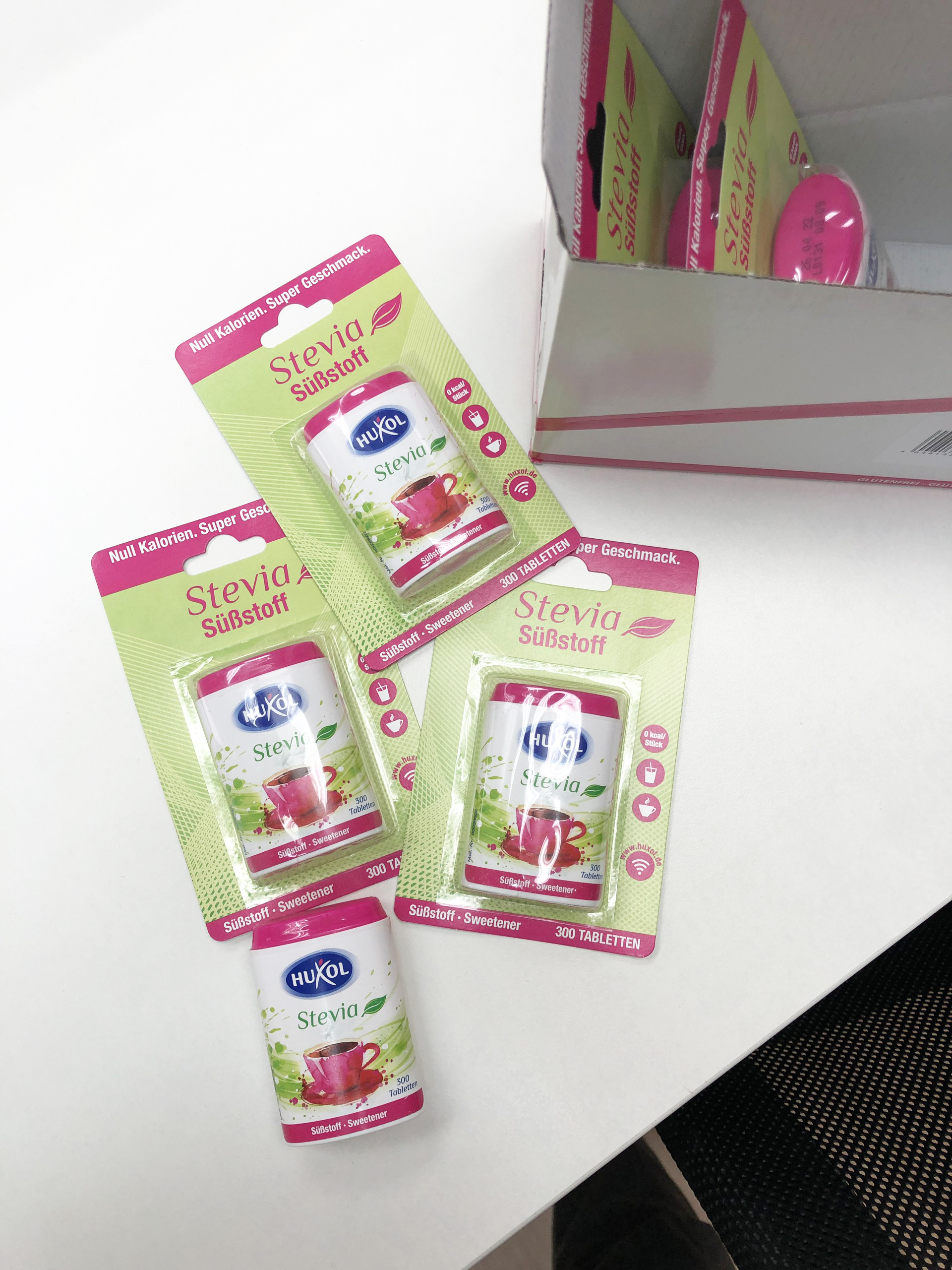 Đường Ăn Kiêng Sweetener Huxol Cỏ Ngọt Stevia Tự Nhiên 300 viên - Nhập khẩu chính hãng từ Đức - Dành cho người tiểu đường, giảm cân, cao huyết áp