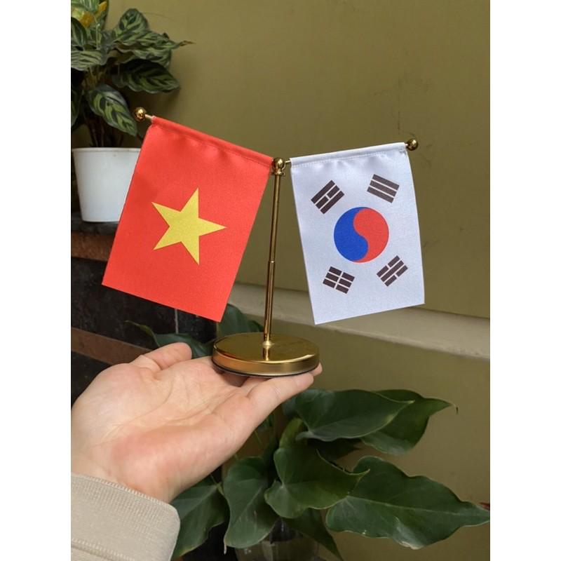Cờ việt hàn mini trang trí xe oto