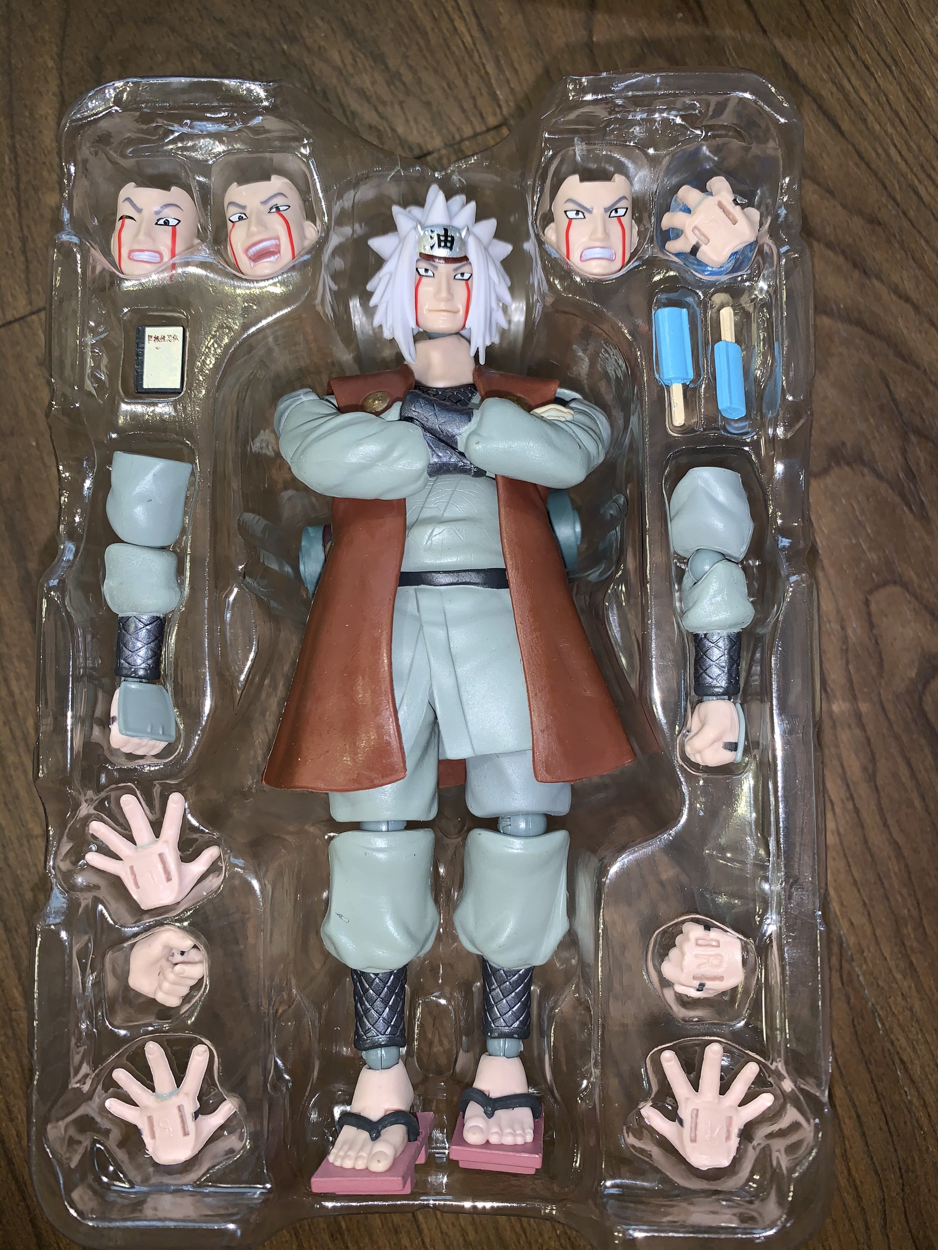 Mô hình khớp Jiraiya tiên nhân háo sắc - Naruto