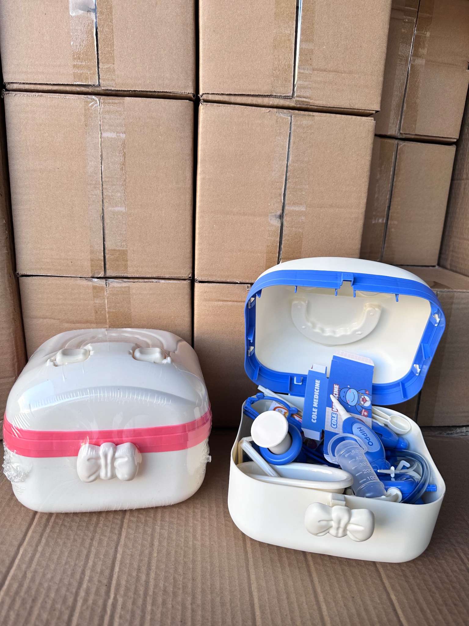 Bộ Đồ Chơi Bác Sĩ, Xe Cứu Thương Cao Cấp Cho Bé Mô Phỏng Thiết Bị Y Tế