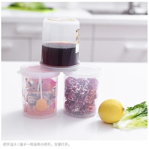 Hộp nhựa đựng thực phẩm dáng cao 570ml loại tròn có nắp Nội địa Nhật Bản