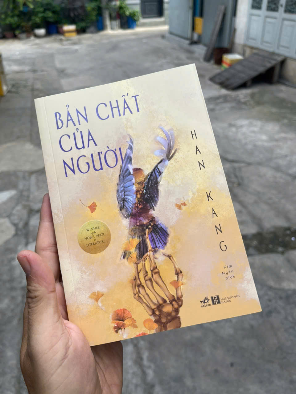 Bản Chất Của Người - Tác giả: Han Kang (Nobel văn chương 2024) - NHBooks - Free Book Care