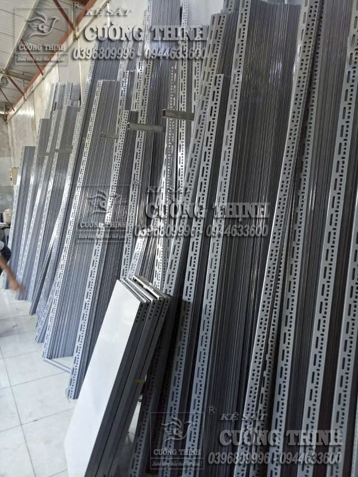 SẮT V LỖ - Lắp ráp kệ sắt đa năng