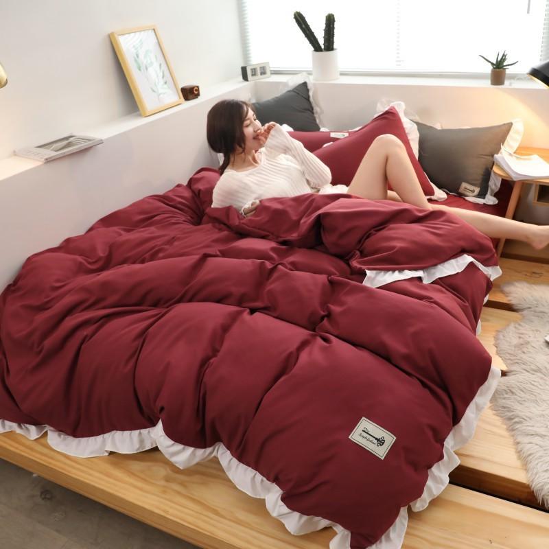 Bộ Chăn Ga Gối Cotton Đũi Viền Bèo - Đỏ Viền Trắng