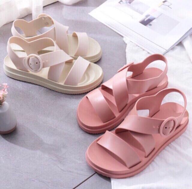 Sandal nhựa dẻo đi mưa siêu hot