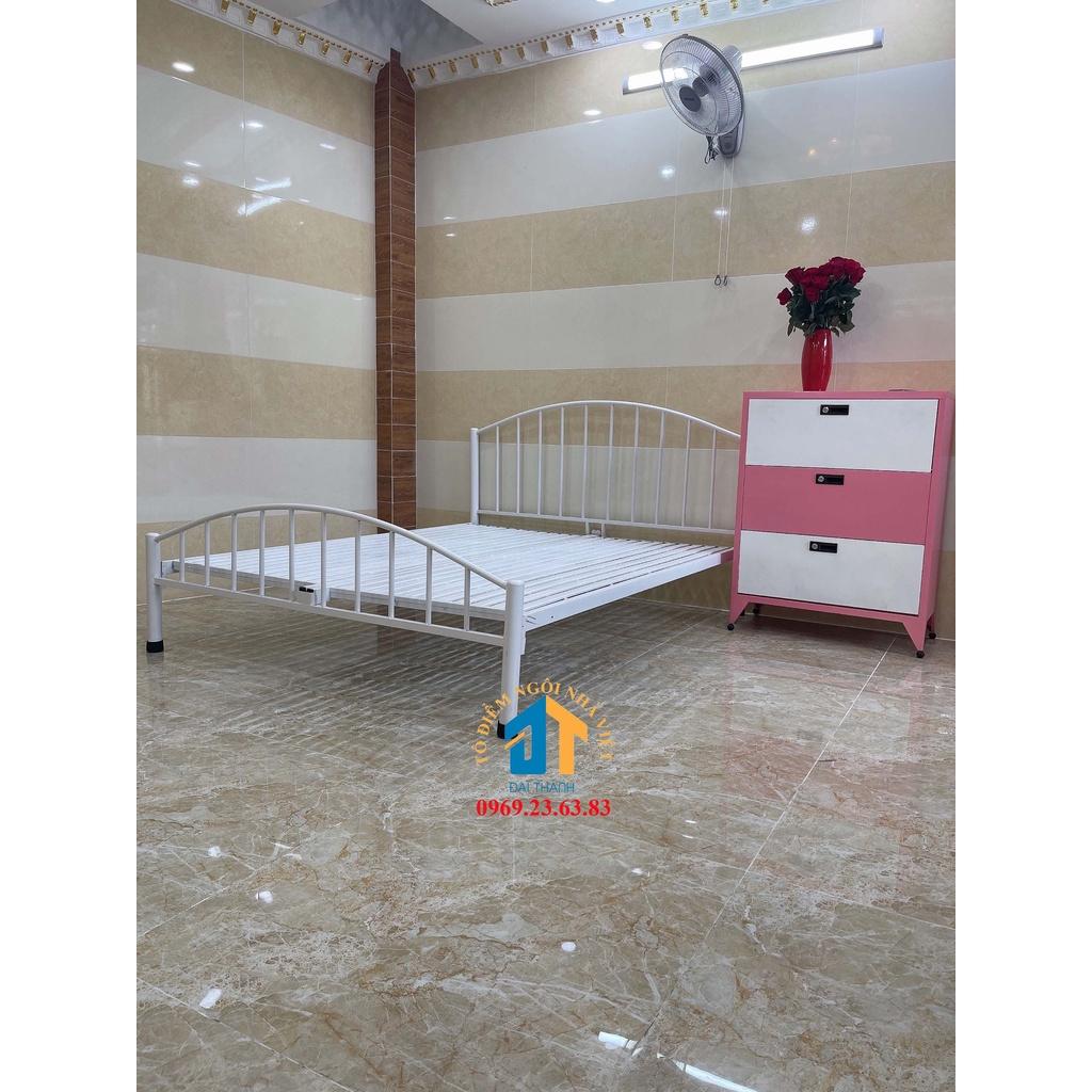 Giường sắt mỹ nghệ GIÁ RẺ 1M2X2M