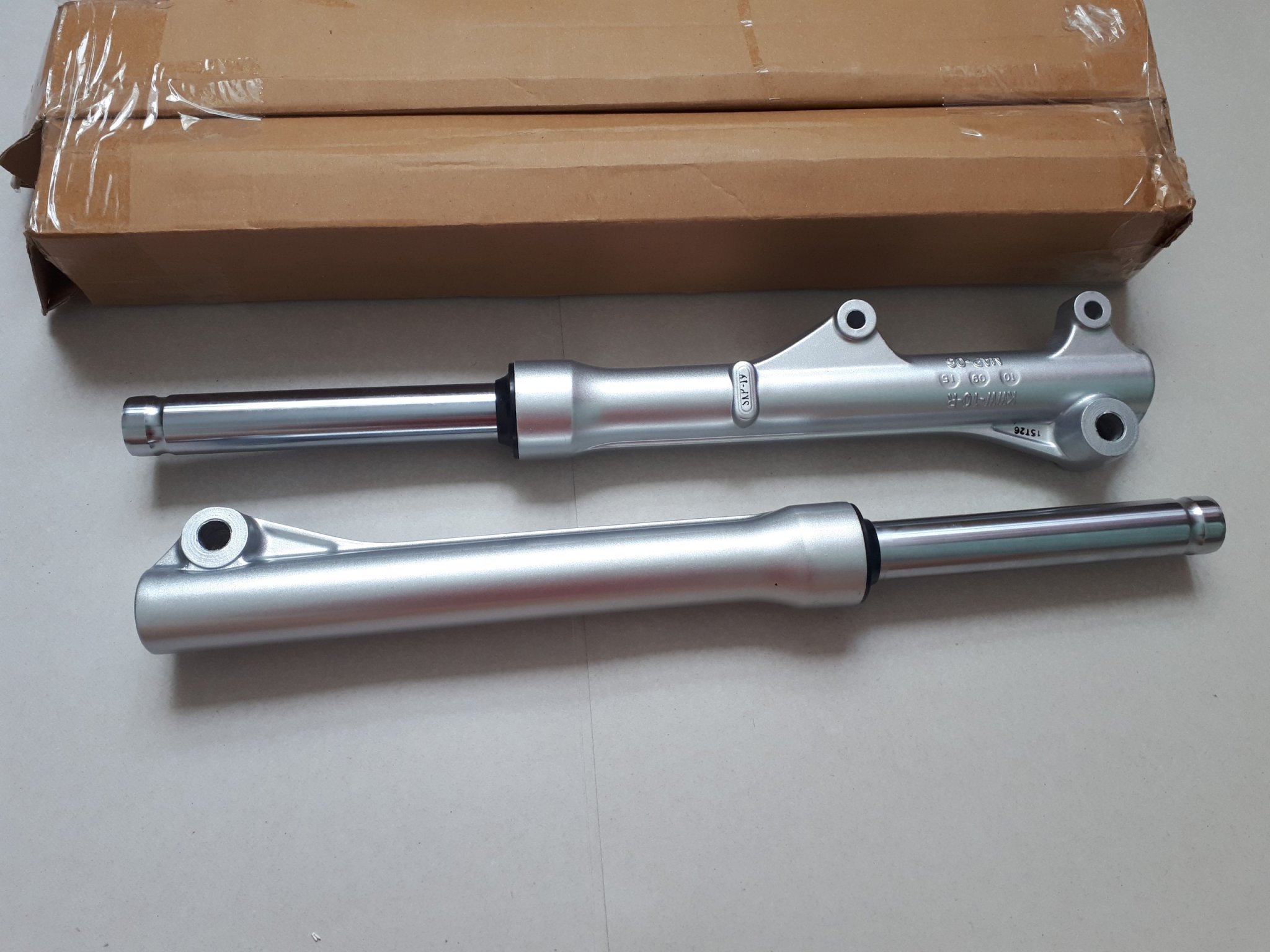 Phuộc giảm sóc trước wave rsx future x bạc