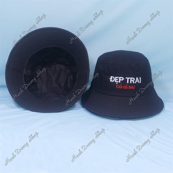 Nón tai bèo mũ bucket vành nhỏ thêu chữ Đẹp Trai Có Gì Sai - Đen