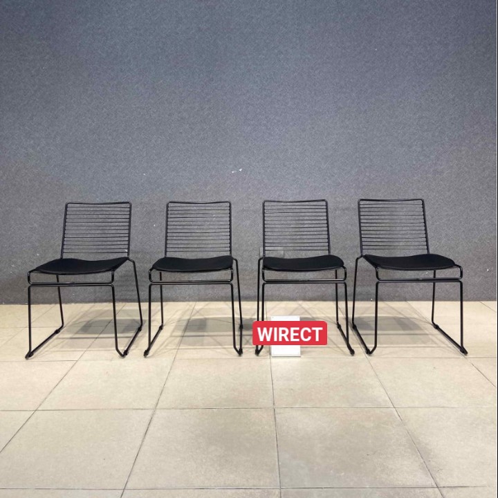 Ghế ngồi phòng ăn Juno Sofa WIRECT khung sắt 49 x 44 x 77 cm có nệm
