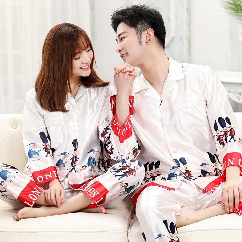 Đồ bộ Pyjama Nữ chất liệu phi bóng rũ mềm mại,nền trắng họa tiếc viền đỏ tao nhã 88226