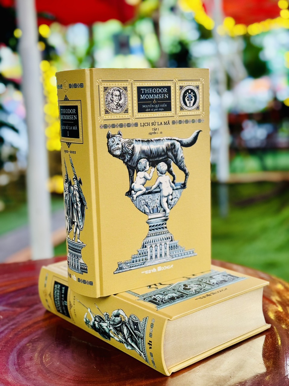 (Combo 2 tập) [bìa Heritage Library Buckram] [Tủ sách trăm năm Nobel] LỊCH SỬ LA MÃ - Theodor Mommsen - Tập I (Quyển I – II) và Tập II (Quyển III) – Đông A