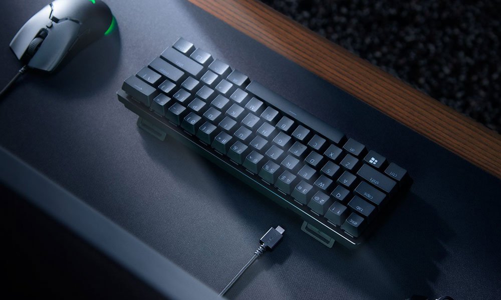 Bàn phím Razer Huntsman Mini Clicky Purple Switch_RZ03-03390100-R3M1- Hàng chính hãng