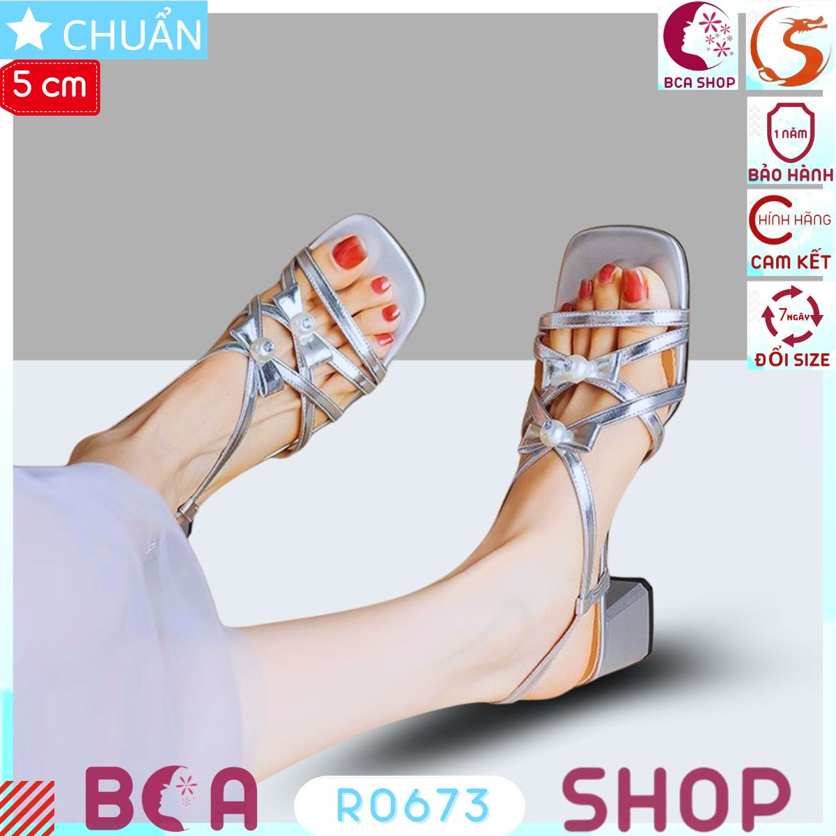 Xăng đan nữ gót vuông cao 5 phân RO673 ROSATA tại BCASHOP đính nơ cùng màu và ngọc trai sang trọng, điệu đà, xinh xắn
