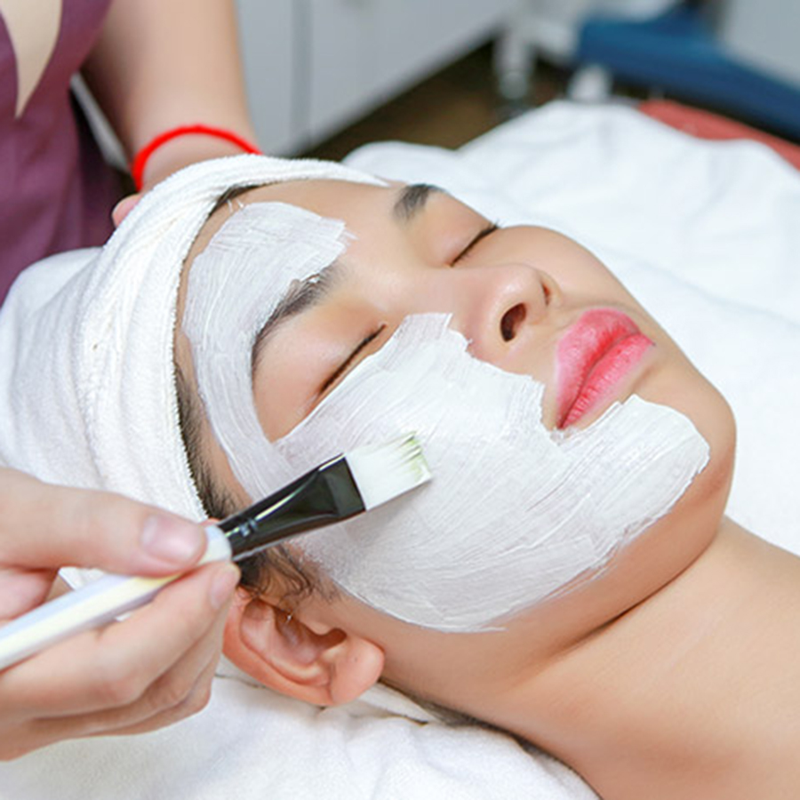 Combo Điều Trị Mụn + Tẩy Tế Bào Chết + Đắp Mặt Nạ Tại Haan Spa