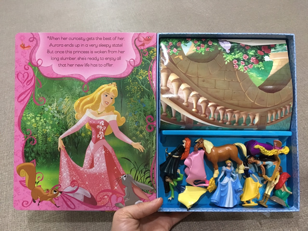 Disney Princess Great Adventures My Busy Book