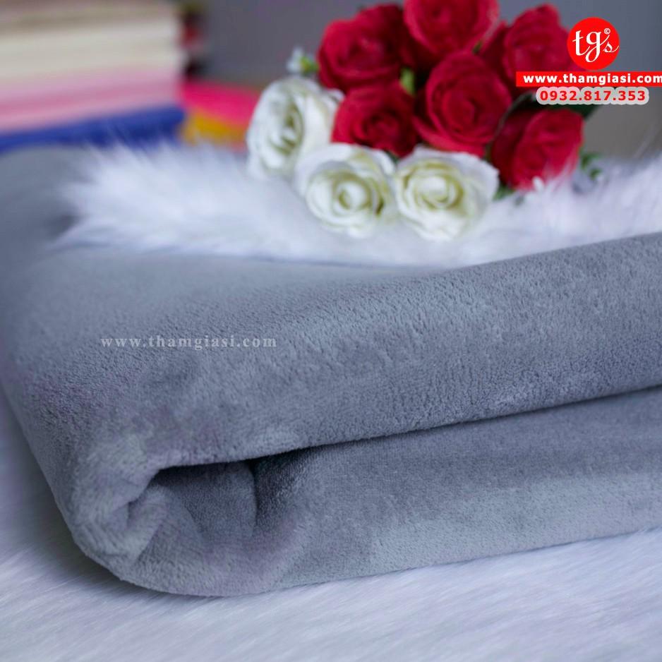Thảm Nhung Màu Xám Bạc | Thảm Trang Trí Phòng Khách - Phòng Ngủ - Thảm Trải Sofa - Thảm Dành Cho Bé