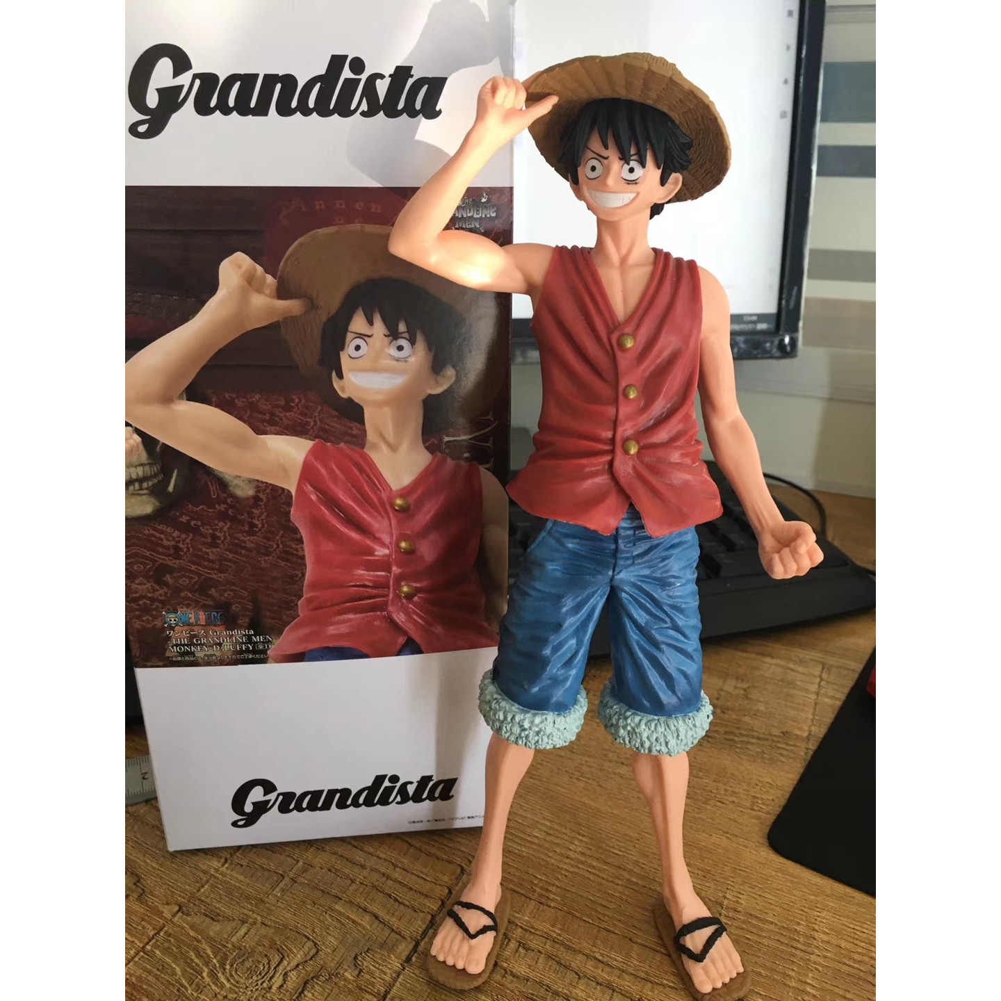 Mô hình Luffy mẫu đứng 25cm - One Piece Đảo Hải Tặc