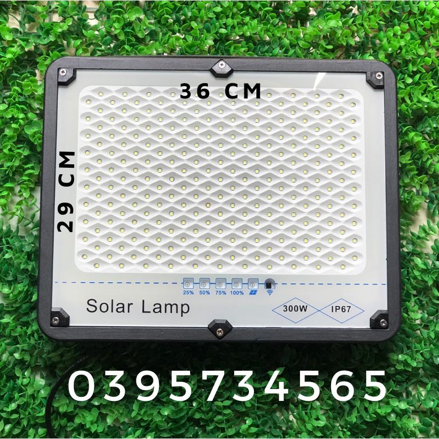 Đèn năng lượng mặt trời 300W chống chói